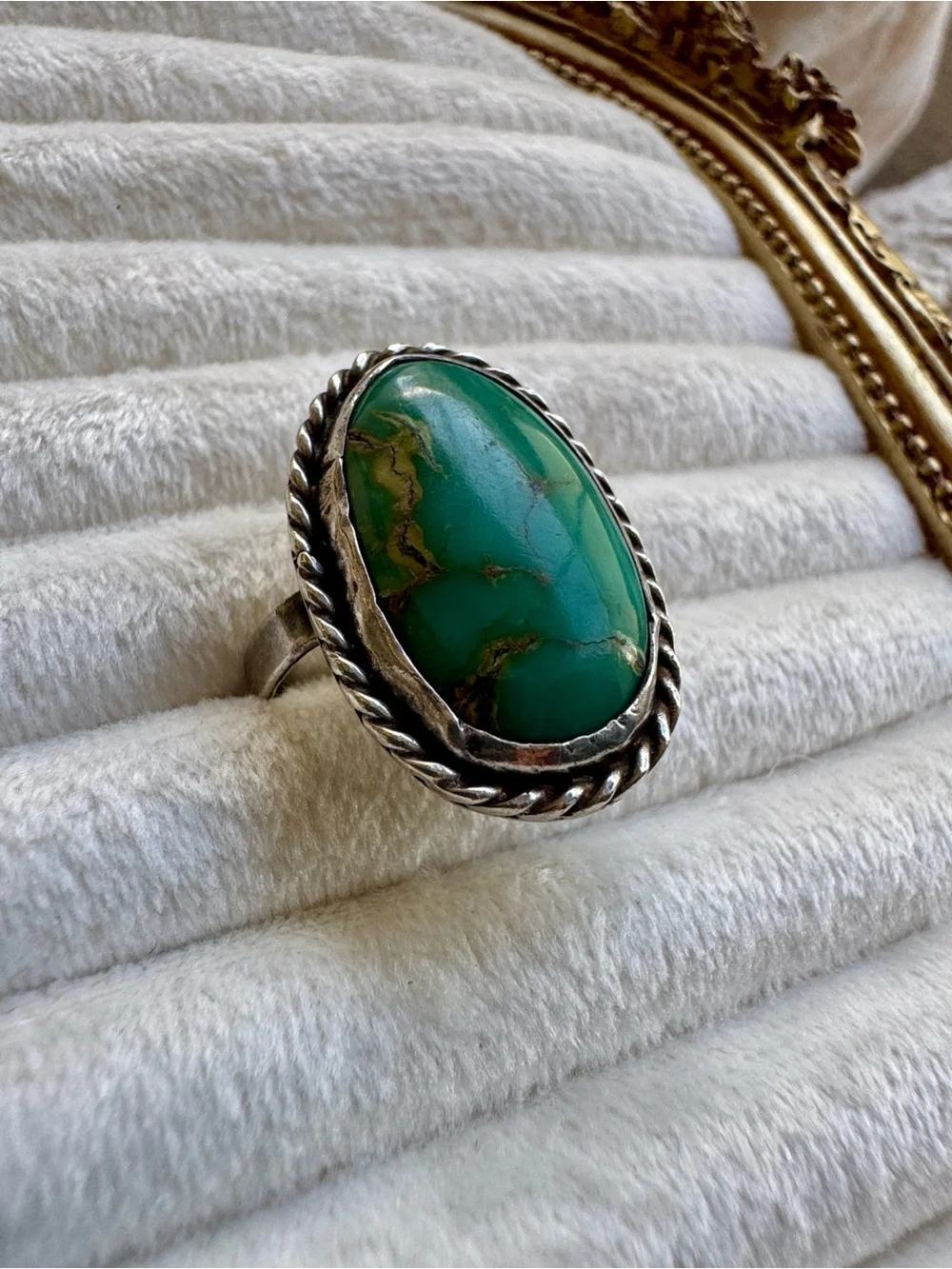 Vintage Southwestern Sterling Silver Oval Turquoise Ring Size 5.5